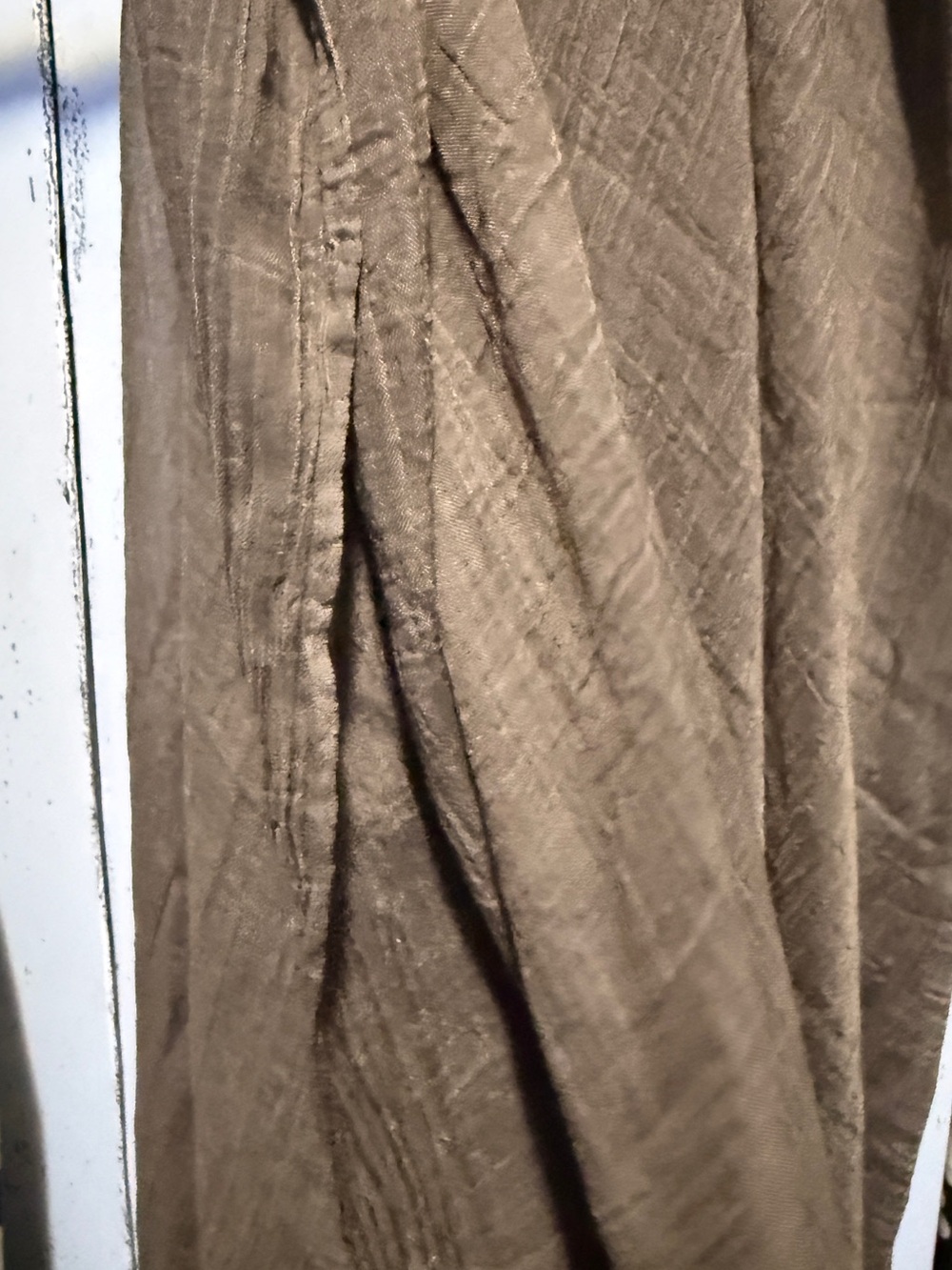 Lightweight Brown Women's Scarf Wrap - Versatile Layering Accessory